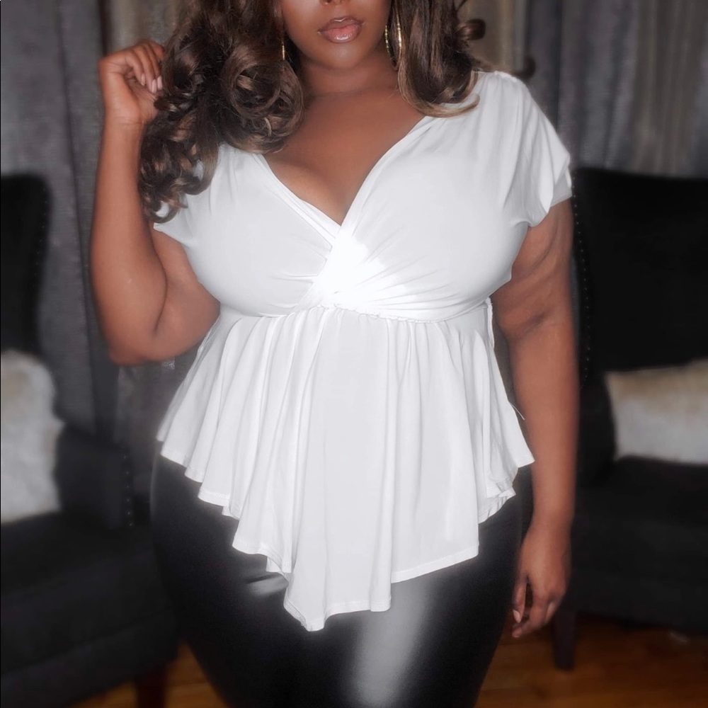 Blouse - Picture 2 of 3